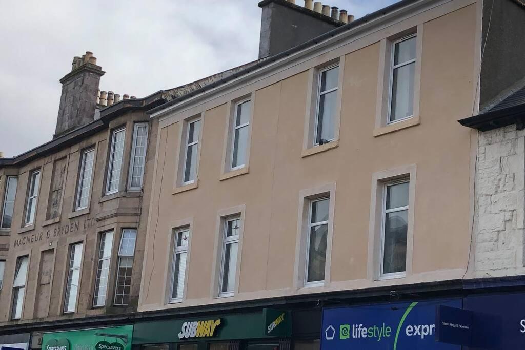 An Steisean With Office - Comet Apartments Helensburgh Exterior photo